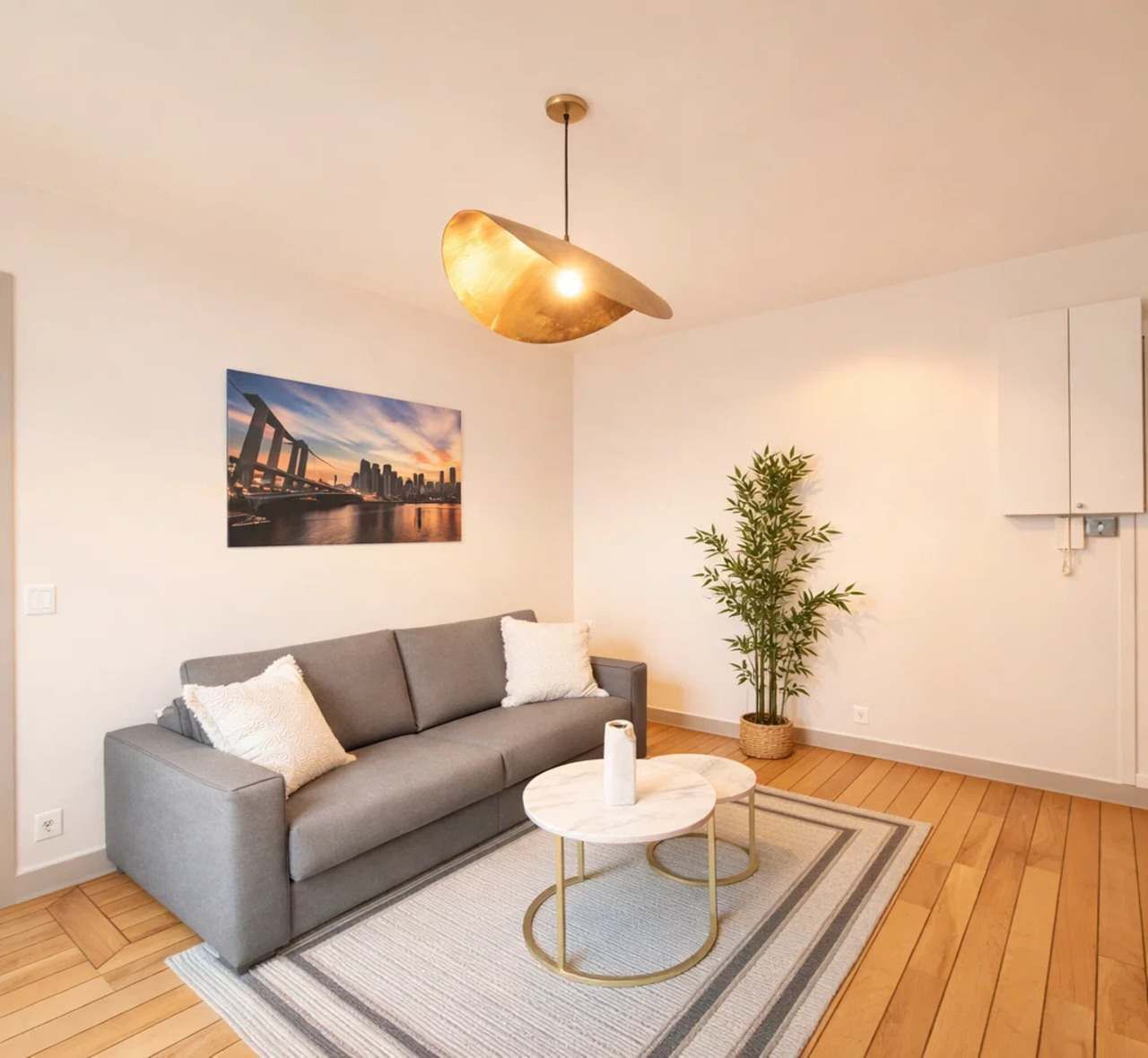 Télévision, espaces bureaux