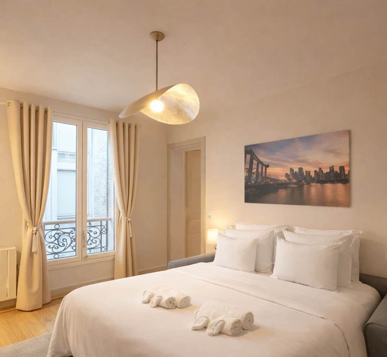 1 chambre, fer et planche à repasser, lit parapluie, Wi-Fi