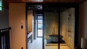 Camera con 2 letti singoli, non fumatori, vista fiume (KIKKO: Traditional Kura Room) | Vista dalla camera