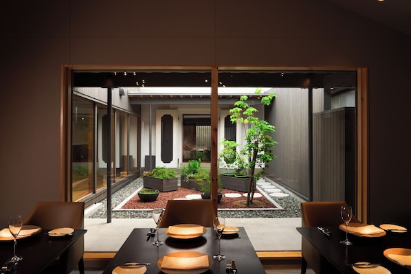 Restaurant - Auberge Homachi Mikuniminato (Sakai)