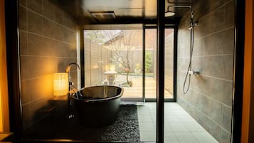 MATSUKAWABISHI: "Machiya" Two-Storey Suite with Courtyard and Bath with a View, 65sqm, Non-Smoking | Bathroom | Combined shower/tub, deep soaking tub, free toiletries, hair dryer
