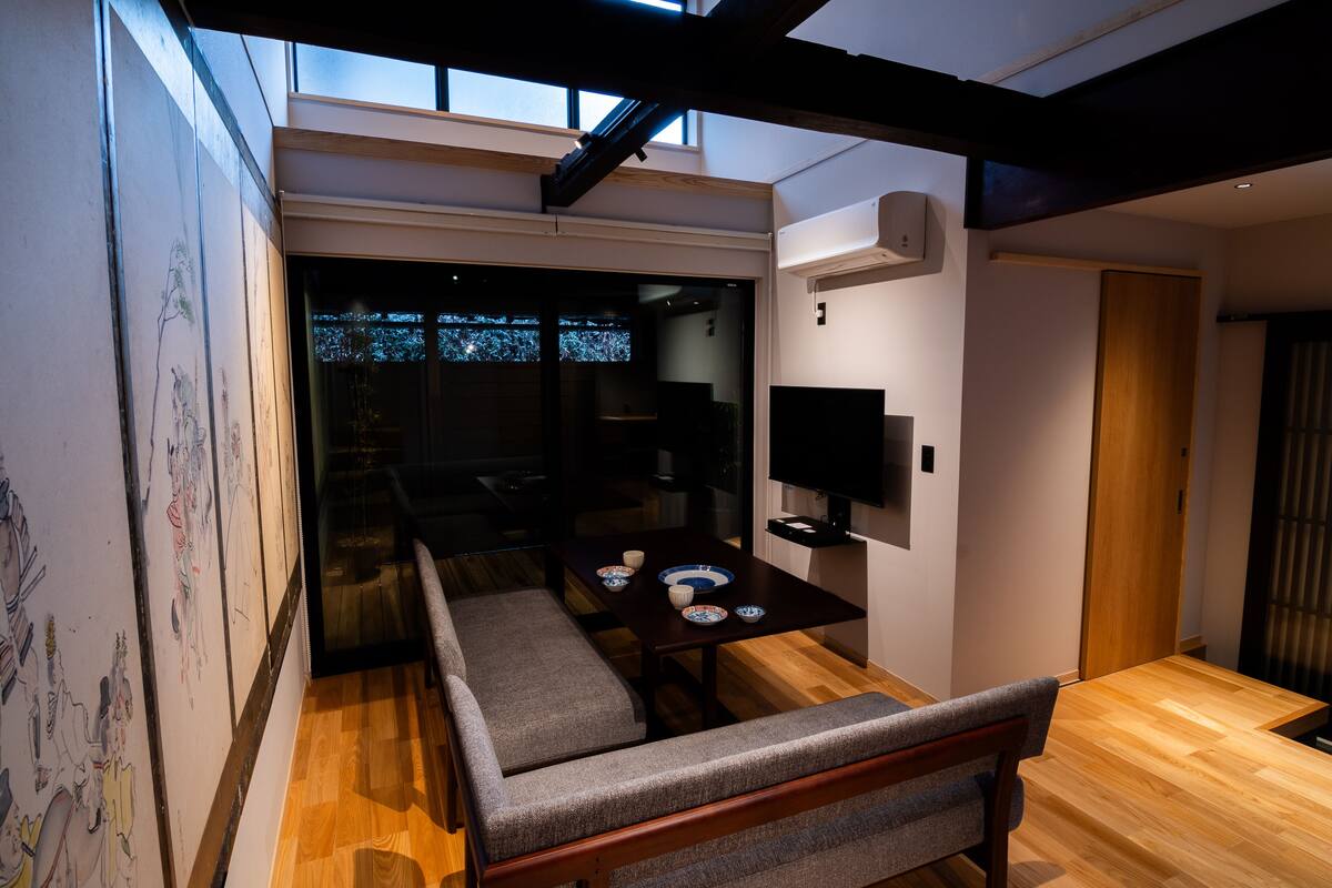 ห้องพัก, ปลอดบุหรี่ (IGETA) | มินิบาร์ฟรี, พื้นที่ทำงานแบบใช้แล็ปท็อป, Wi-Fi ฟรี, ผ้าปูที่นอน