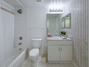 Unclassified image, 3 of 28, button