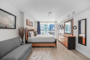 1 bedroom, desk, iron/ironing board, free WiFi