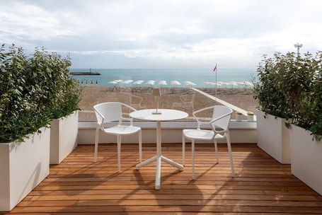 Camera Deluxe con balcone | Terrasse/Patio