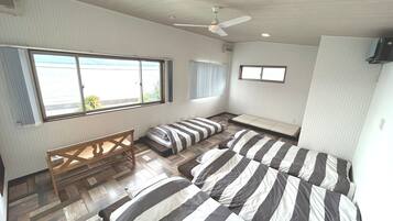 2 soveværelser, gratis Wi-Fi, sengetøj, adgang for kørestole