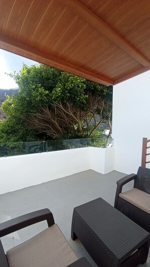 Terrace/patio - Casa EL Arbol DE Bibiana 1. Casa Única, Ubicada en Lugar Tranquilo y Céntrico (HERMIGUA)