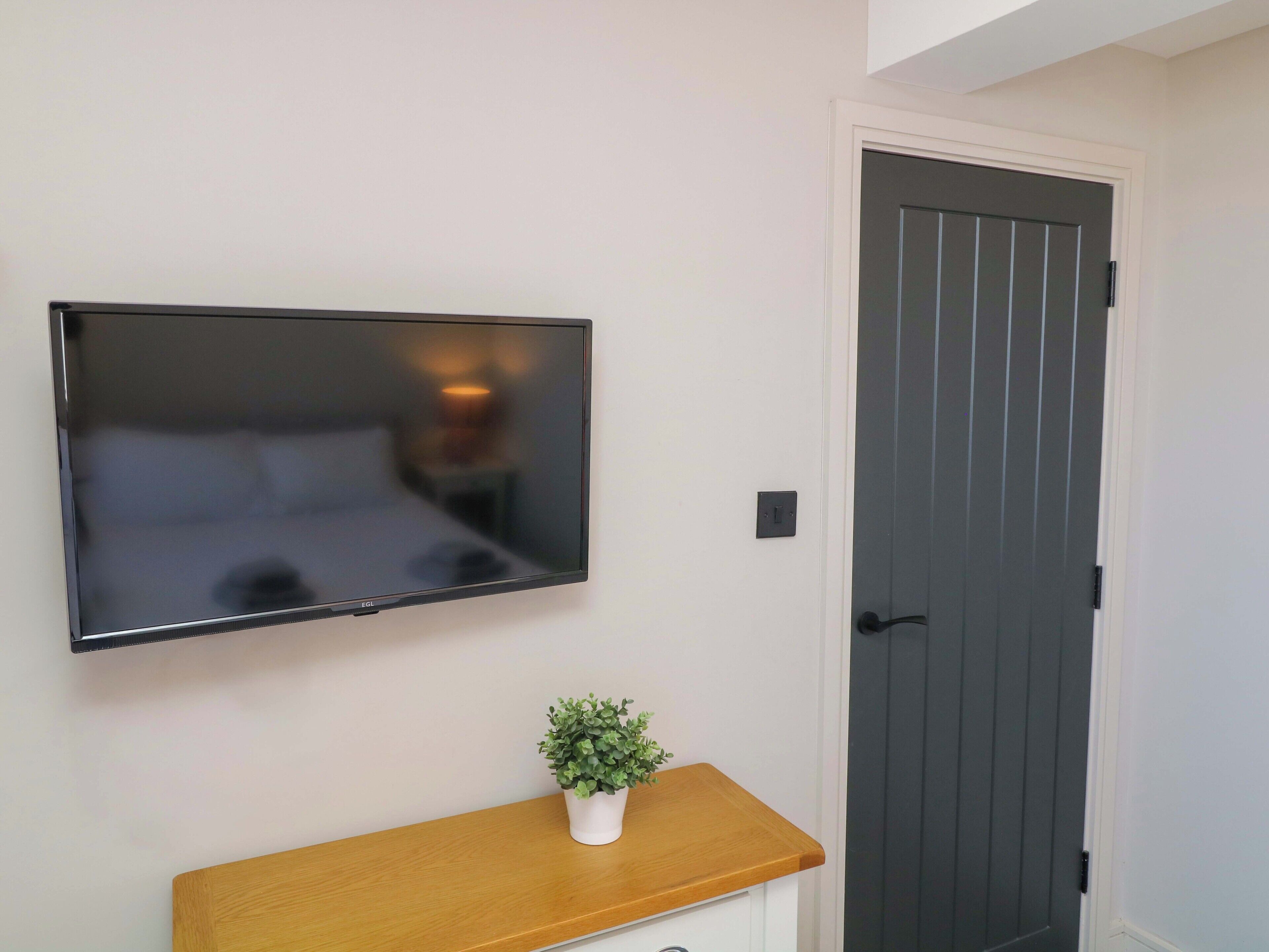 Cottage | 1 bedroom, individually decorated, individually furnished, free WiFi