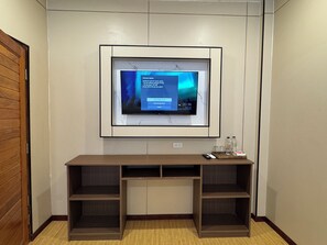 Habitaci ón cuádruple familiar | Sábanas de algodón egipcio, ropa de cama de alta calidad y edredón 