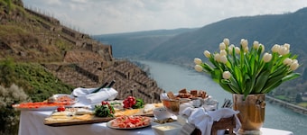Holiday Home Am Moselstausee für 4 Personen im Weinort St. Aldegund an der Mosel