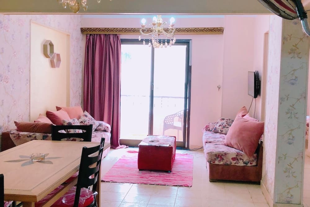 Cozy apartment Maadi Ring Road &smart TV