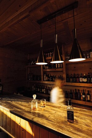 Bar (en la propiedad)