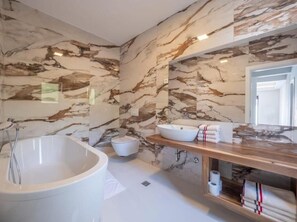 Premium Villa | Bathroom | Shower, hair dryer, towels, shampoo - Seaview Villa with pool Vanja (Podostrog)