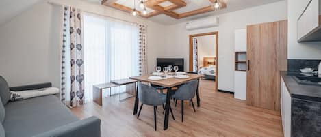 Apartament (A 16) | Ruang tamu | TV skrin rata