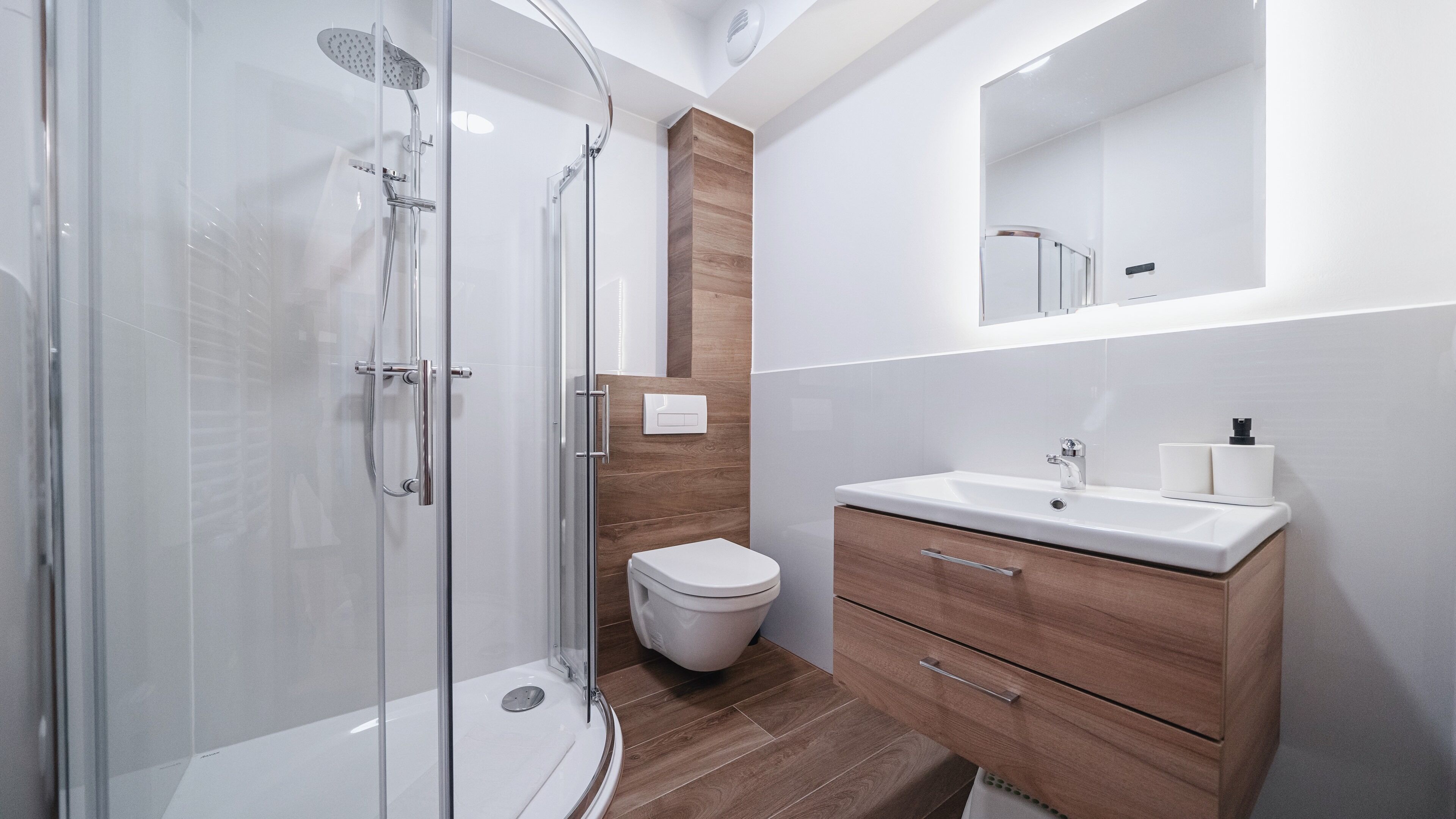 Apartament (A 16) | Bathroom | Shower, hair dryer, towels