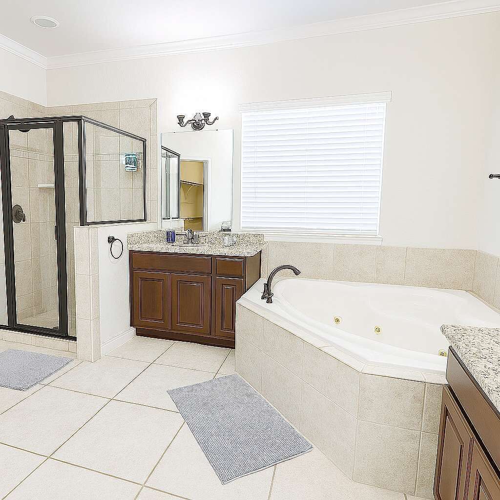 シャワー、ジェットバス、ヘアドライヤー、タオル