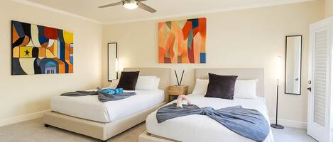 3 chambres, fer et planche à repasser, lit parapluie, Wi-Fi gratuit