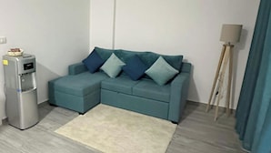 Luokittelematon kuva, 5 kautta 15, painike