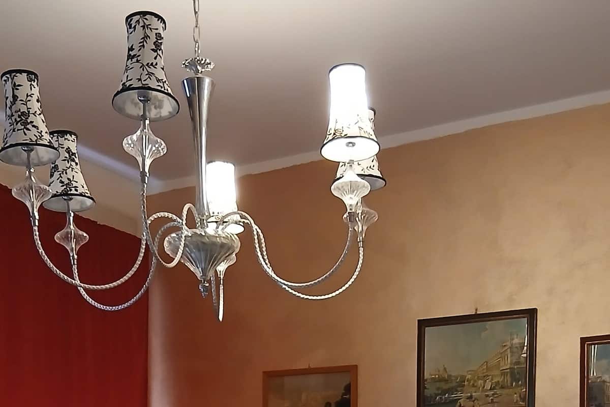 Allergikerbettwaren, Minibar, Verdunkelungsvorhänge