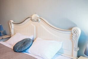 Apartment | 2 bedrooms, blackout curtains, iron/ironing board, free WiFi - HB apartments Besik (Tbilisi)