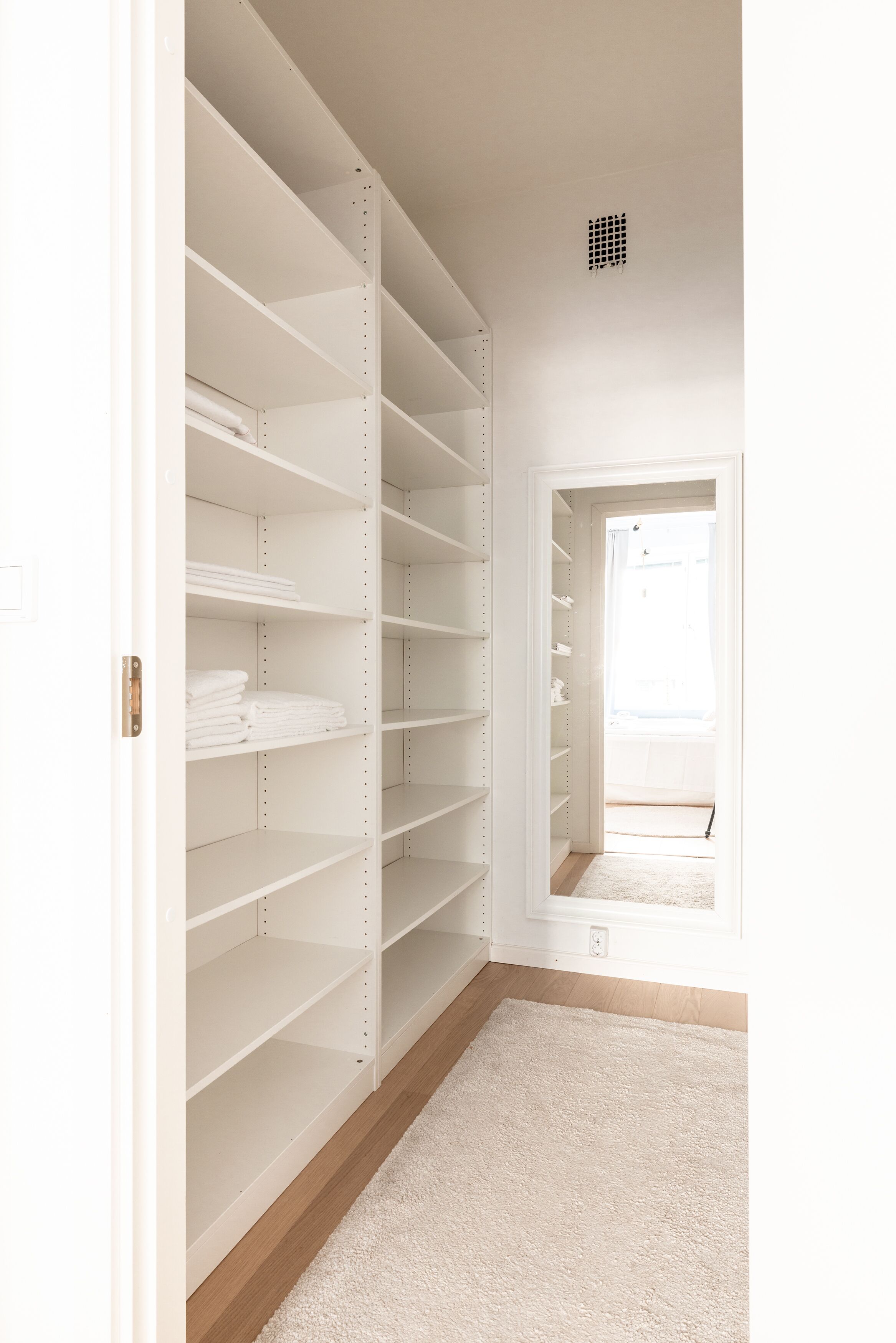 Apartamento conforto | Guarda-roupa