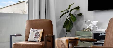 Televisio, työhuone