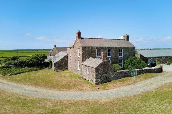 Cottage | Exterior