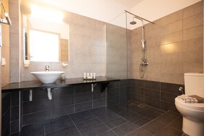 Apartment | Badezimmer | Handtücher