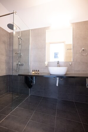 Apartment | Badezimmer | Handtücher