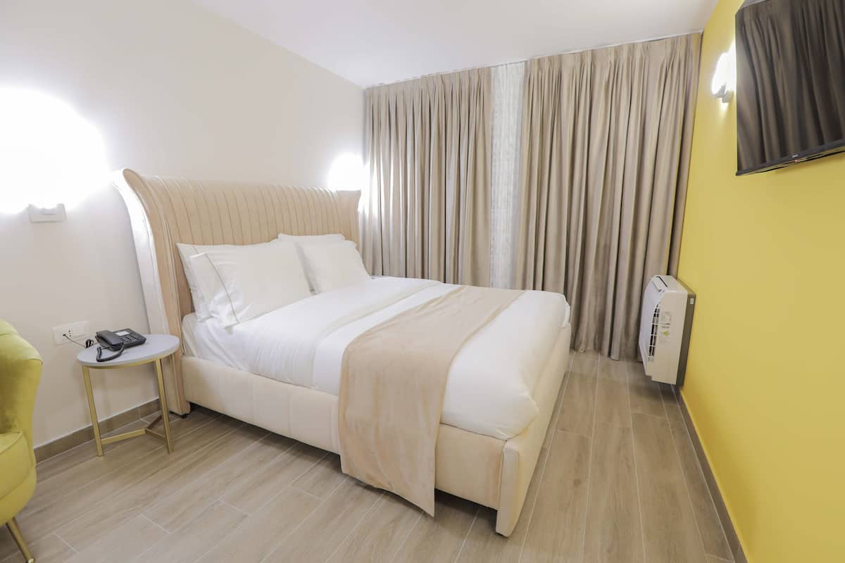 Kamar Double Deluks | Fasilitas kamar