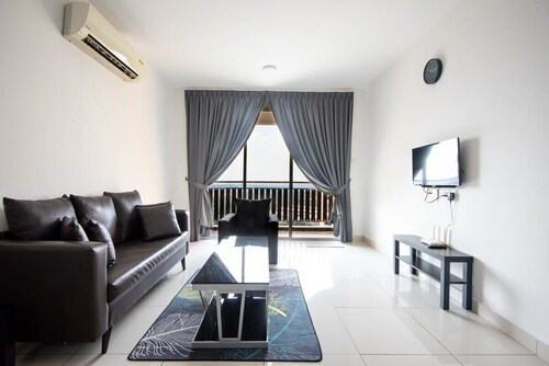 Comfy 3BR Apt @ KSL Daya Near IKEA Tebrau, Parking