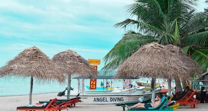 Golden Beach Cottages