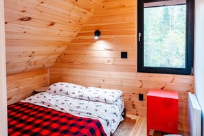 4 chambres, bureau, Wi-Fi, draps fournis