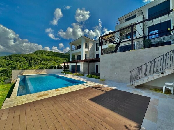 숙박 시설 정면