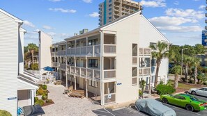 Exterior - Magic Myrtle / On the Beach / Pet Friendly (Myrtle Beach)