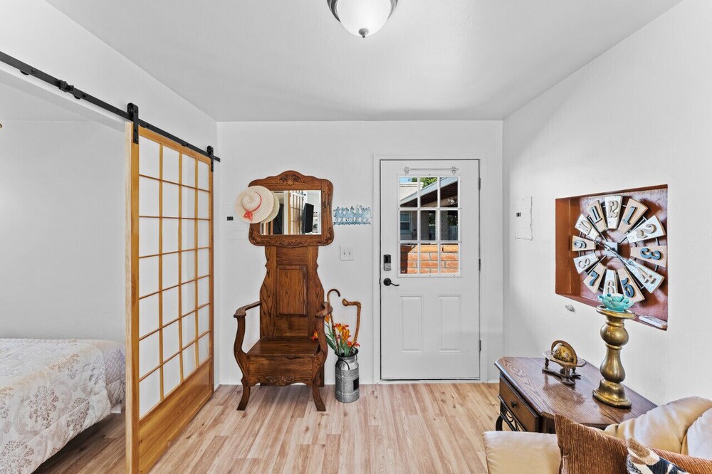 Dainty Tucson Cottage Near University of Arizona Tucson Vrbo