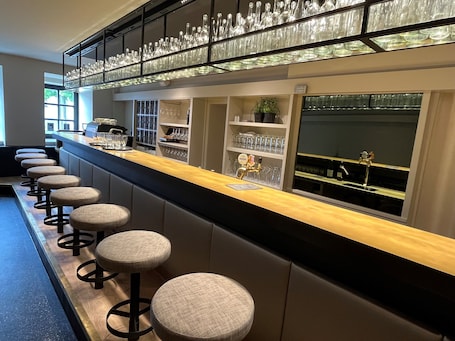 Bar (na propriedade). Haus Karlich