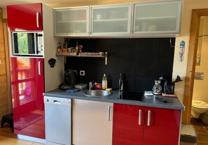 Fridge, microwave, dishwasher