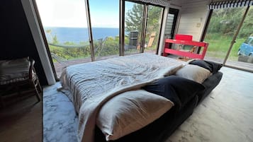 1 dormitorio, escritorio, wifi gratis y ropa de cama
