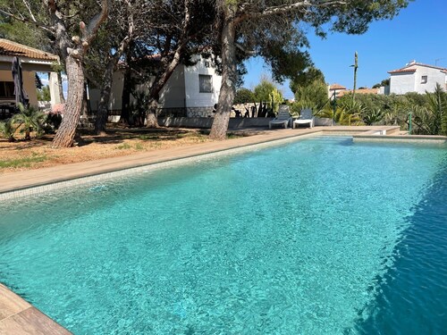Ame436 Villa Avec Piscine Privee 5x9m, Climatisation ET Wifi, Pour 8 Personnes