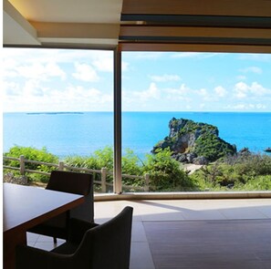 Interior - Nonsmoking Ocean view  Twin Breakfast included  / Uruma Okinawa (Uruma)