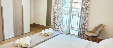 2 camere, una cassaforte in camera, ferro/asse da stiro