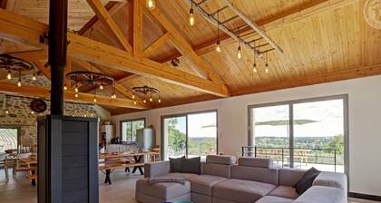 Charming renovated house with heated pool