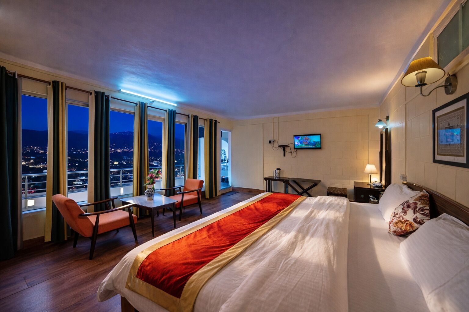 Premium bedding, desk, free WiFi, bed sheets