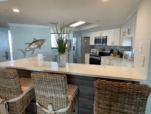 Dining tables - Gulf Front Condo with Stunning Views! (Pensacola)