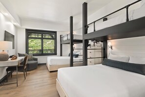 2 室のベッドルーム、アイロン / アイロン台、旅行用ベビーベッド、WiFi (無料)