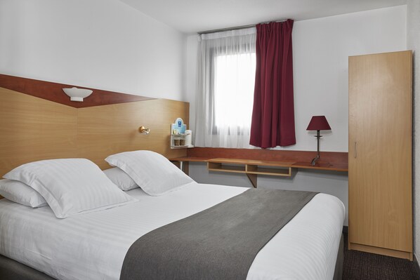 スタンダード ダブルルーム | WiFi (無料)