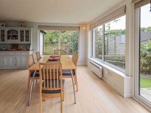 Dining - Pembroke (Grange-over-Sands)