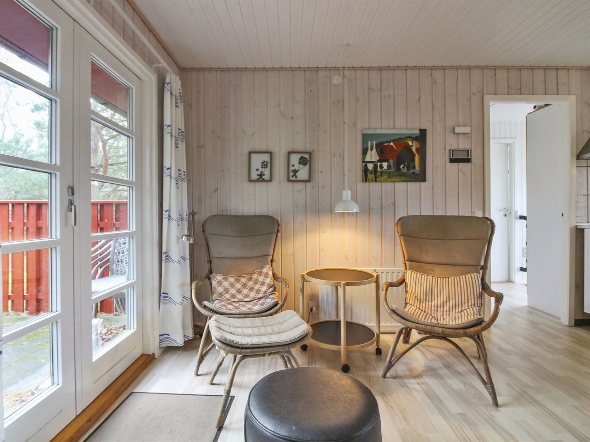 المنشأة من الداخل