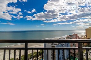 Property grounds - OV Charm 15th Flr 3BR Angle Ocean View Condo (Myrtle Beach)